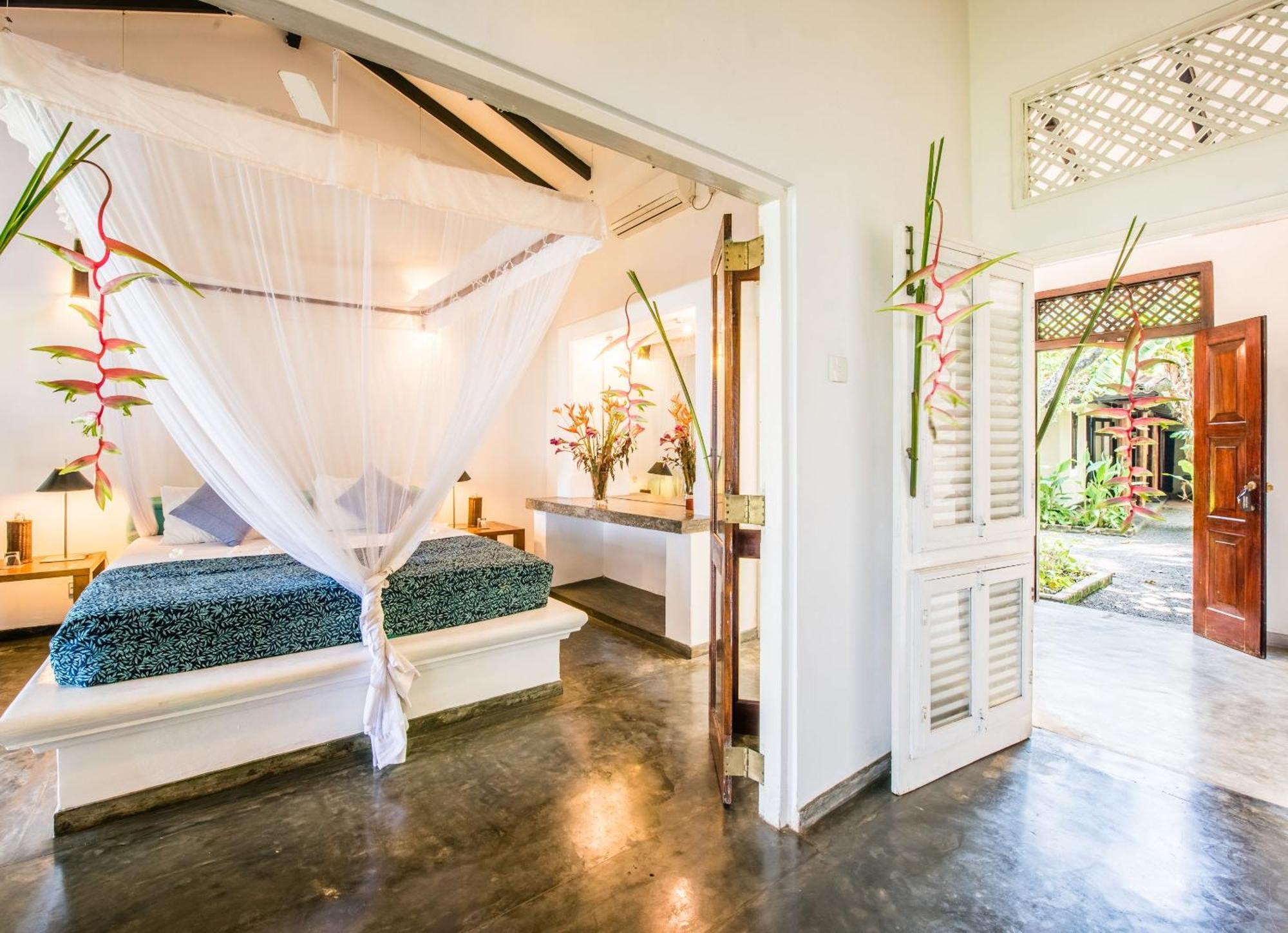 Apa Villa Thalpe Unawatuna Buitenkant foto